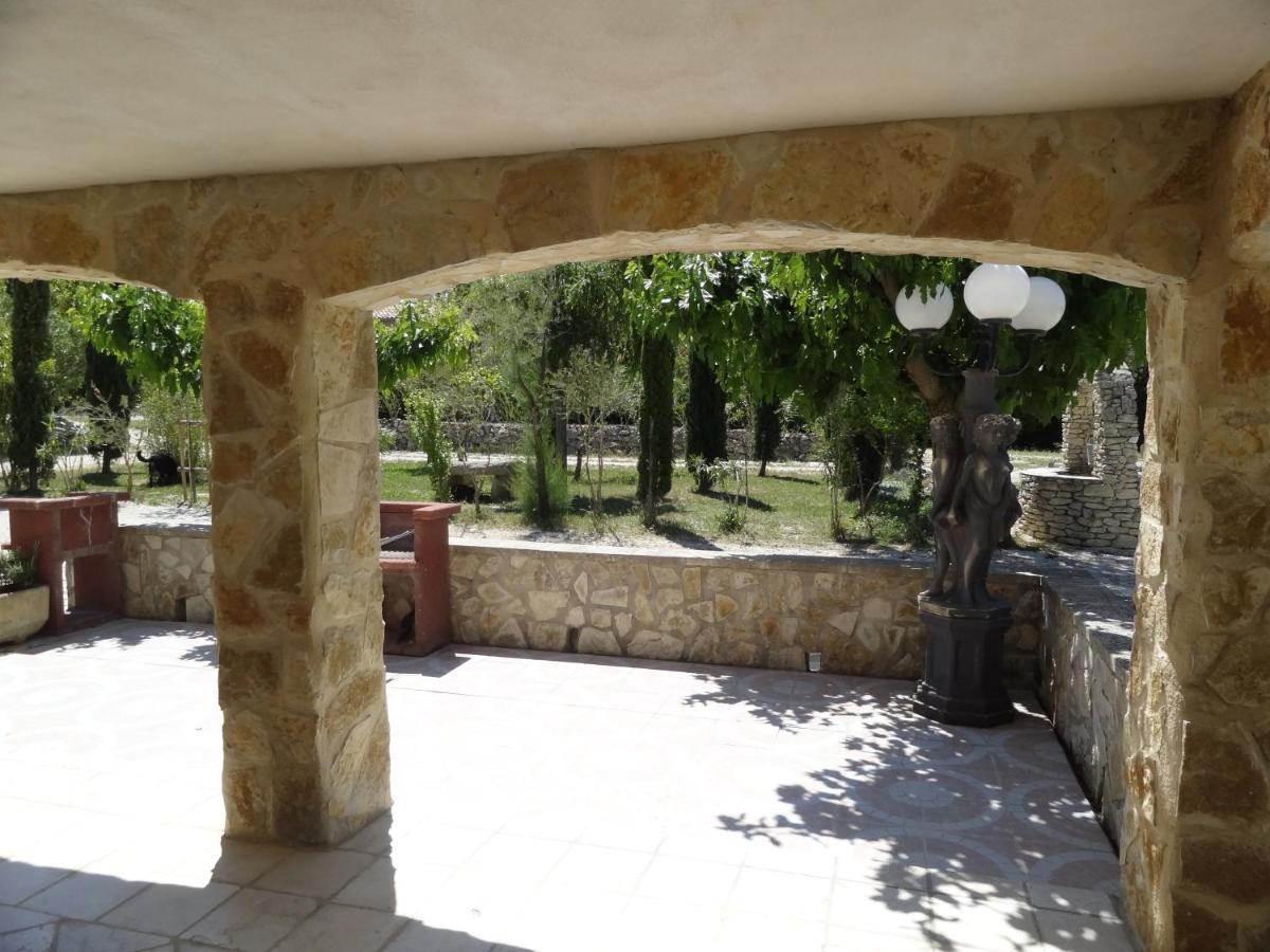 Saint-Rémy-de-Provence Locations Des Alpilles 아파트 외부 사진