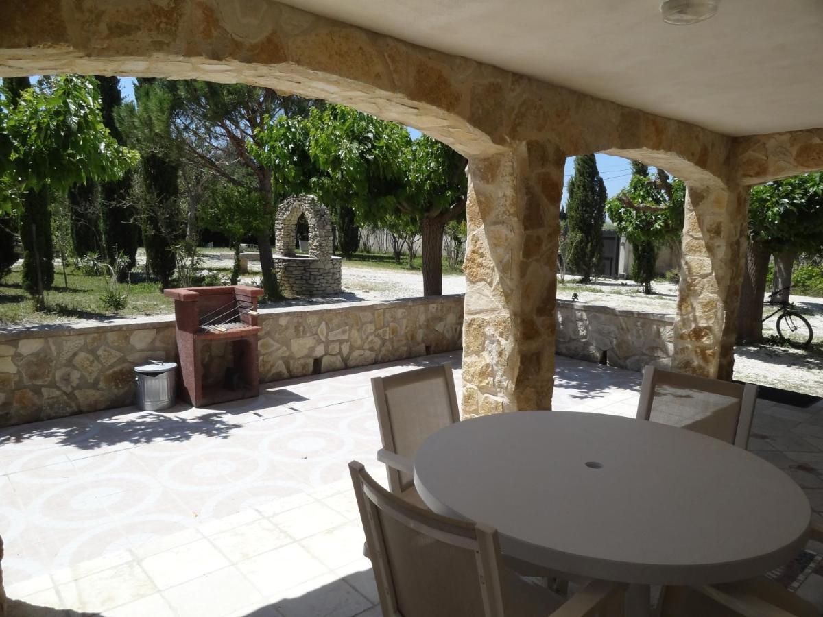 Saint-Rémy-de-Provence Locations Des Alpilles 아파트 객실 사진